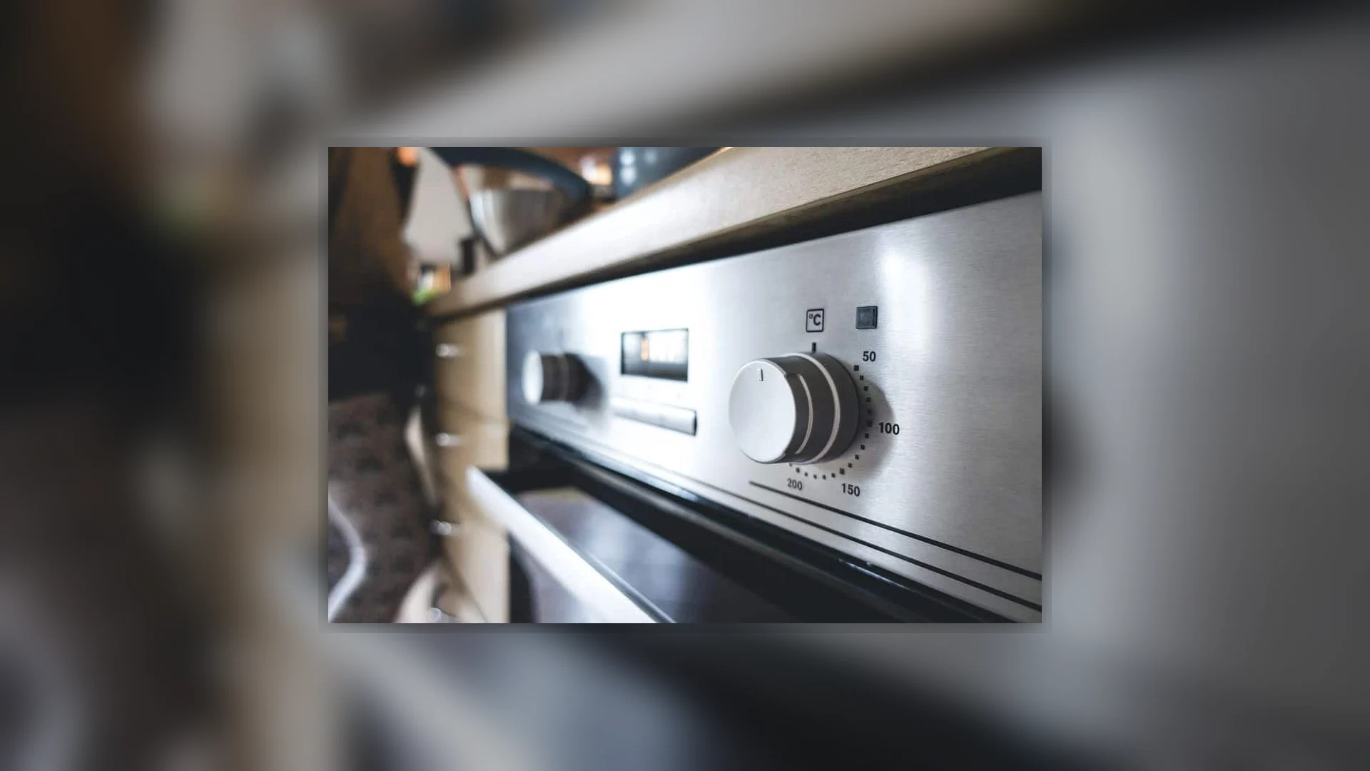 Clean Your Oven Door with Dishwasher Tablets for Sparkling Glass